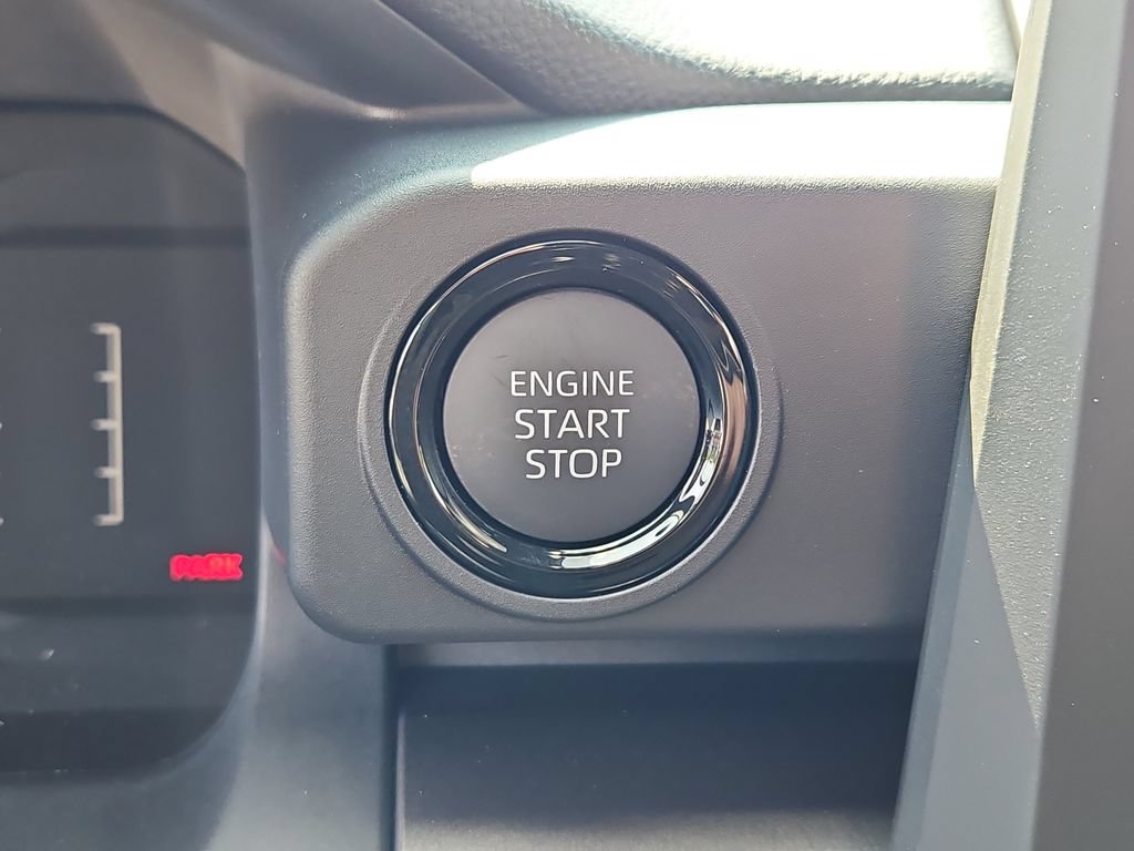 New 2026 Toyota Tacoma SR5 AWD/4WD image 12