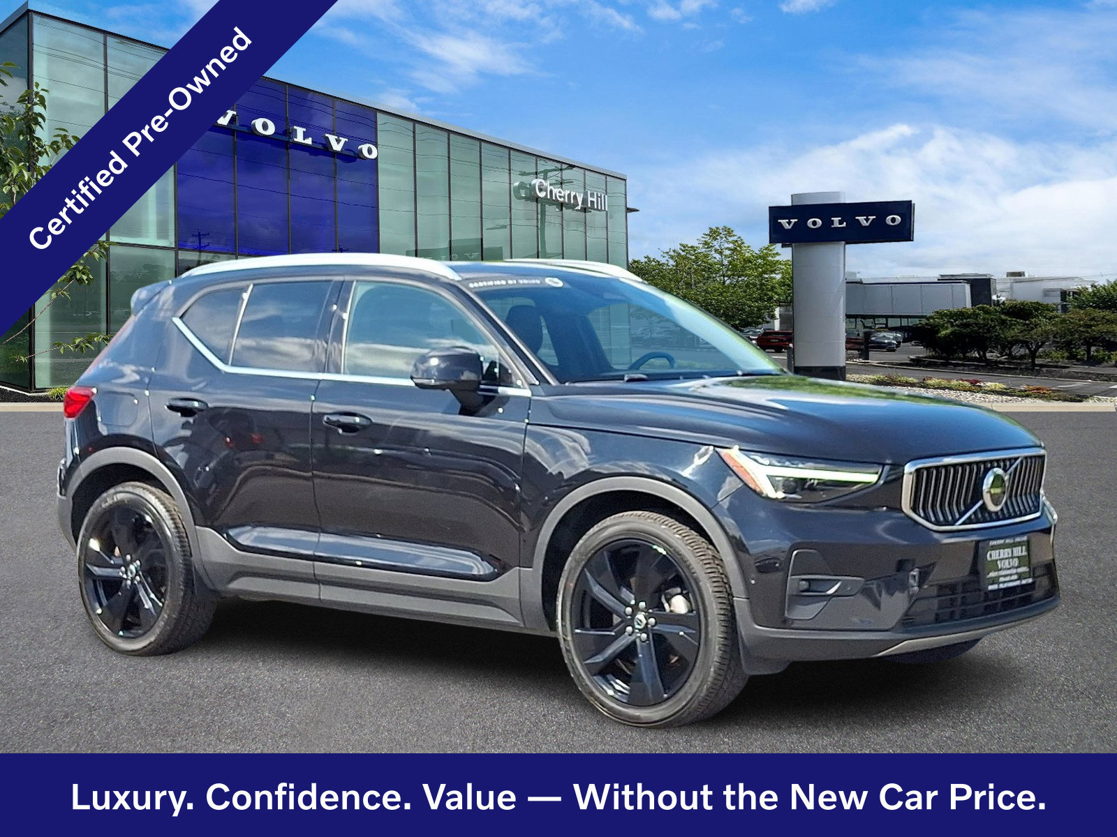 Certified 2024 Volvo XC40 B5 Plus w/ Climate Package