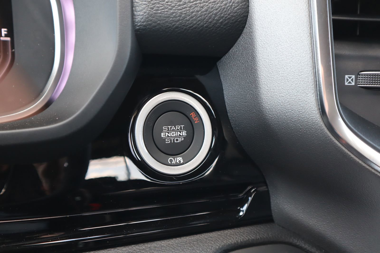 New 2026 RAM 1500 Laramie w/ Night Edition image 20