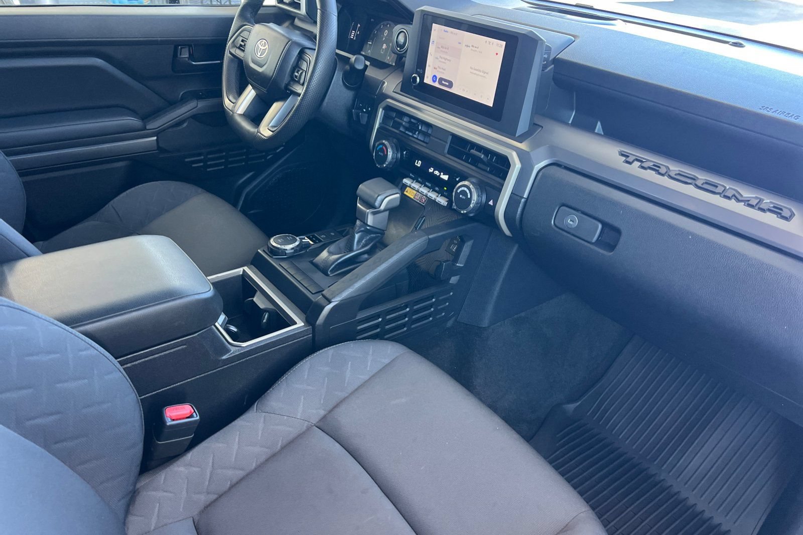 Certified 2024 Toyota Tacoma SR5 AWD/4WD image 12