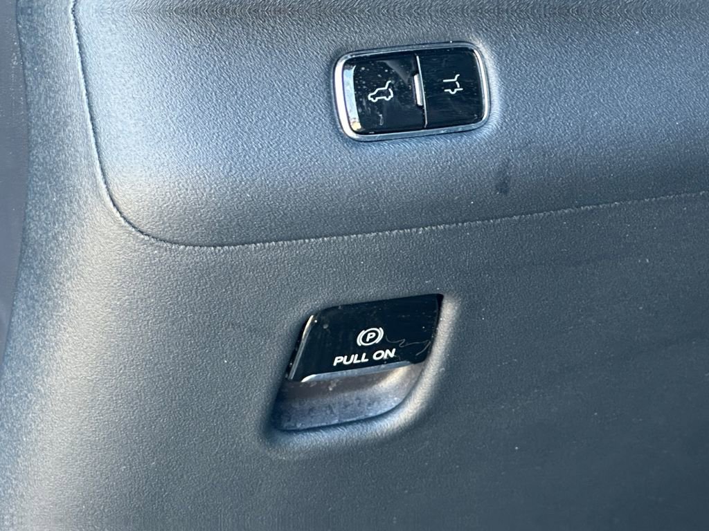 Used 2025 Lincoln Navigator Black Label AWD/4WD image 24