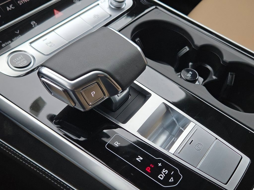 Used 2025 Audi Q7 3.0T Premium Plus AWD/4WD image 19
