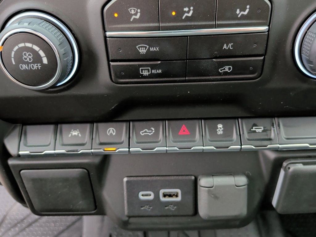 New 2025 Chevrolet Silverado 1500 Custom image 24