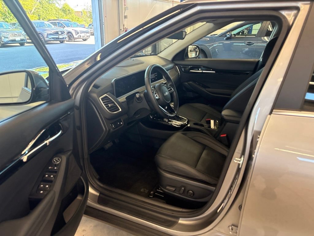 Certified 2024 Kia Seltos EX AWD/4WD image 17