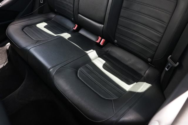 Used 2015 Volkswagen Passat 1.8T SE FWD image 13