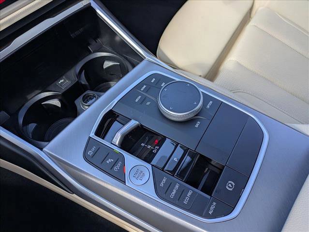 Used 2025 BMW 330i xDrive Sedan image 12