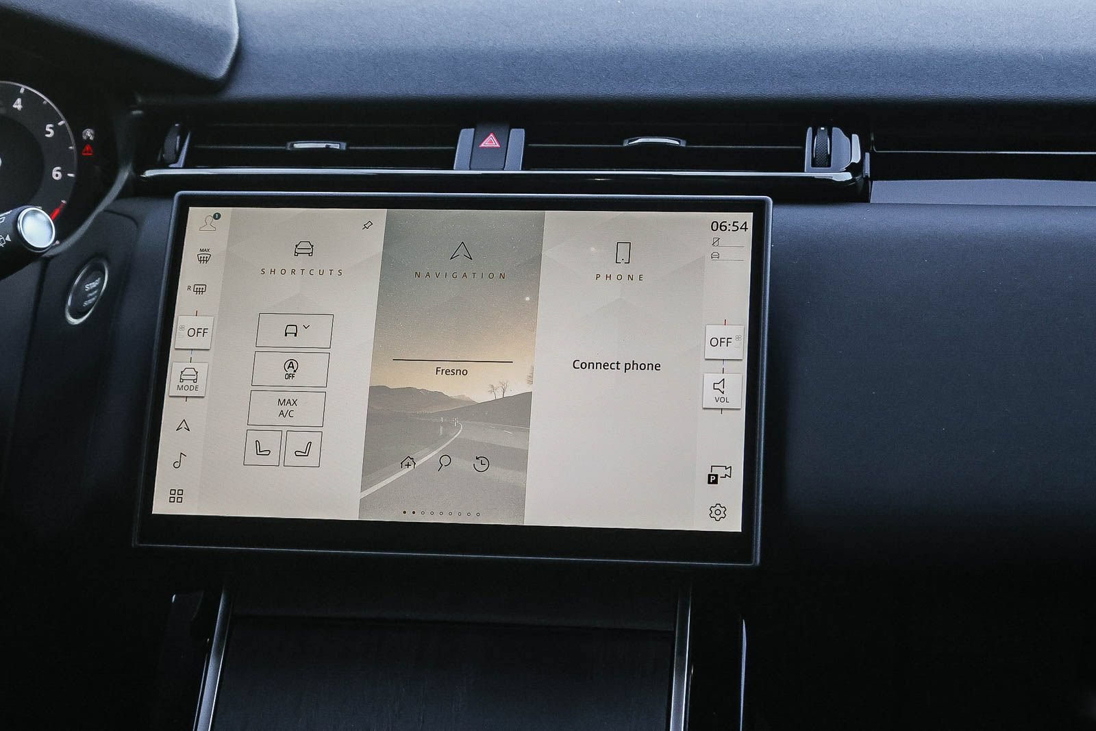 New 2026 Land Rover Range Rover Velar S AWD/4WD image 22