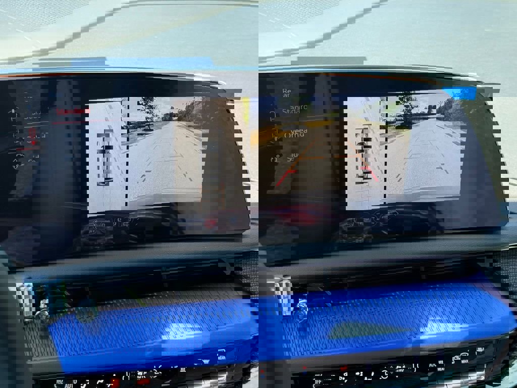 New 2026 Cadillac Optiq V AWD/4WD image 4