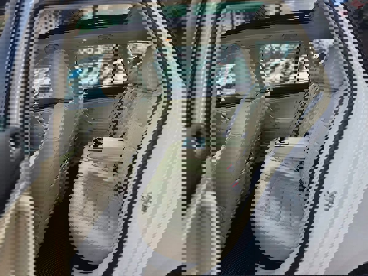 Used 2012 Volkswagen Jetta TDI image 24