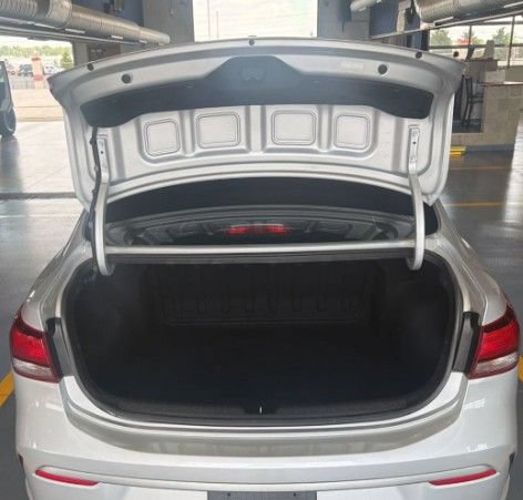 Used 2023 Kia Rio LX FWD image 3