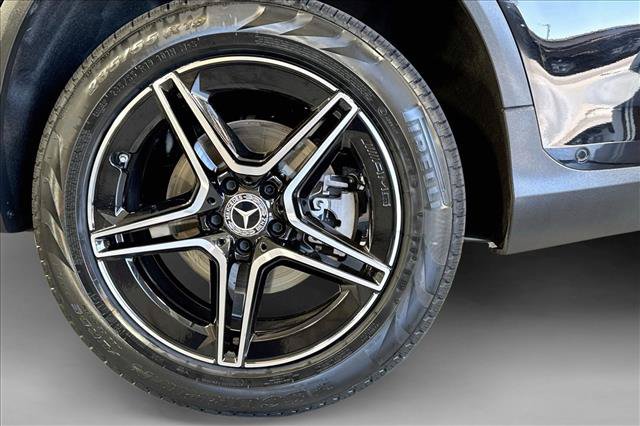 Used 2022 Mercedes-Benz GLC 300 4MATIC image 30