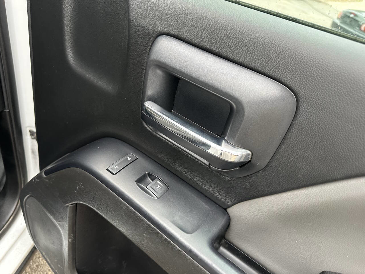 Used 2015 GMC Sierra 1500 2WD Regular Cab image 21