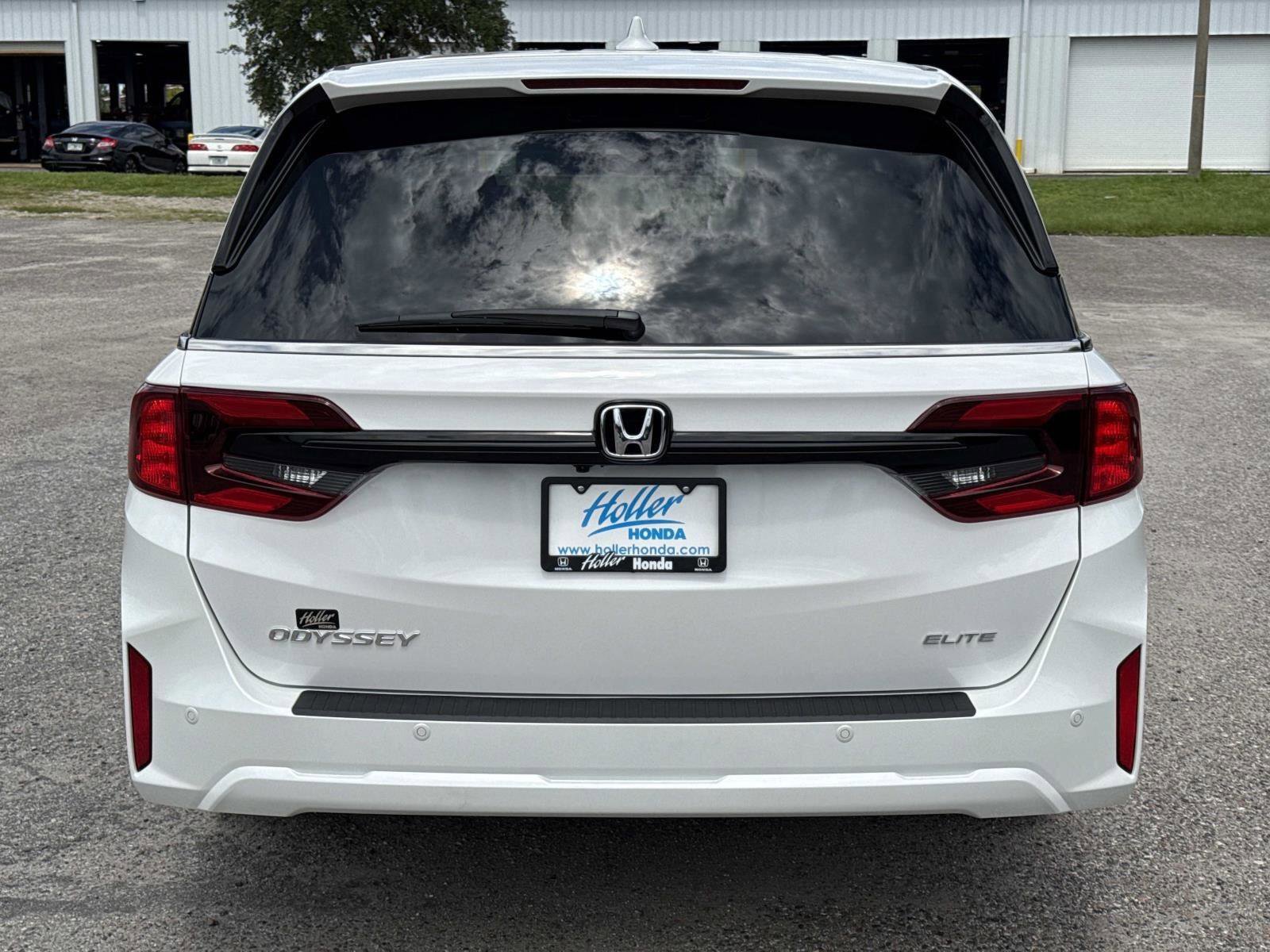 New 2026 Honda Odyssey Elite image 5
