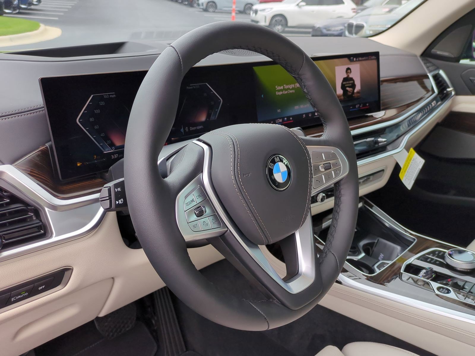 Used 2026 BMW X7 xDrive40i image 18