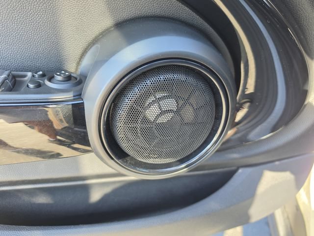 Used 2019 MINI Cooper S w/ Premium Package FWD image 29