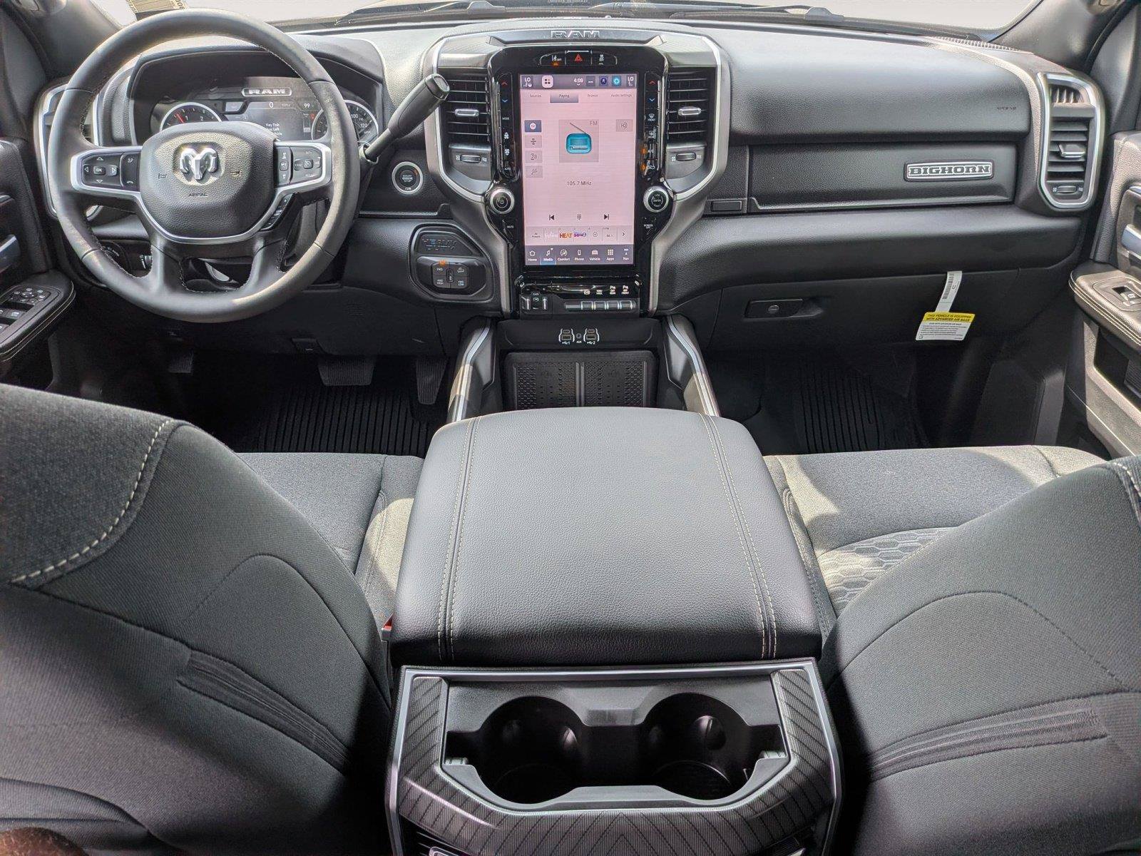 New 2026 RAM 2500 Big Horn AWD/4WD image 32
