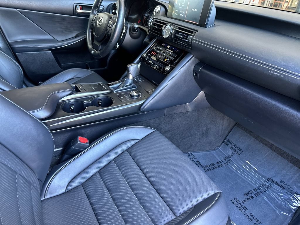 Used 2025 Lexus IS 350 F Sport RWD image 14