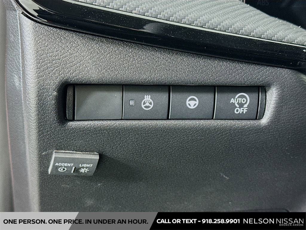 New 2026 Nissan Kicks SR w/ SR Premium Package image 10