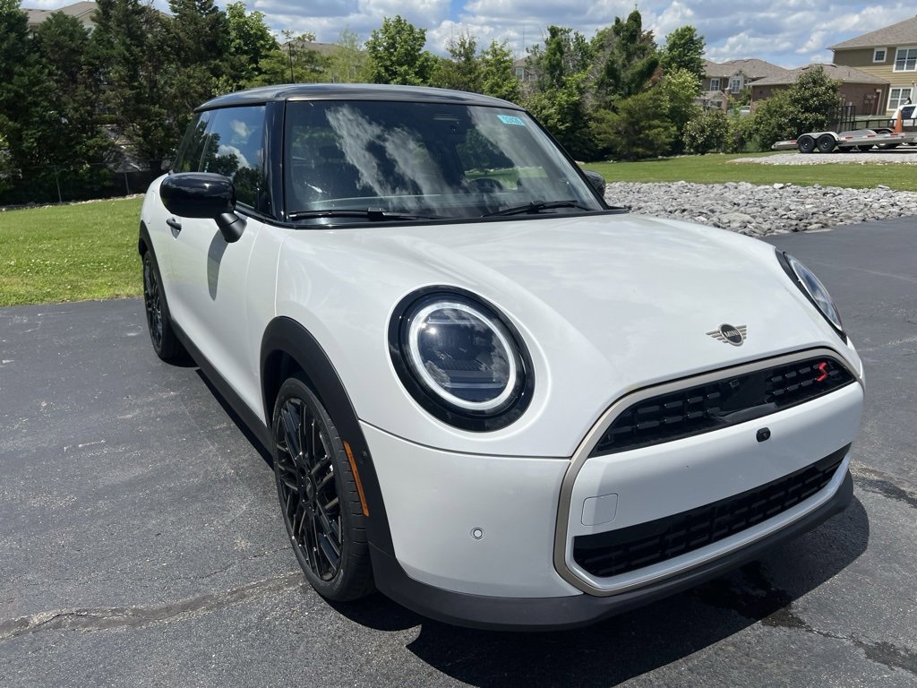 New 2025 MINI Cooper S image 3