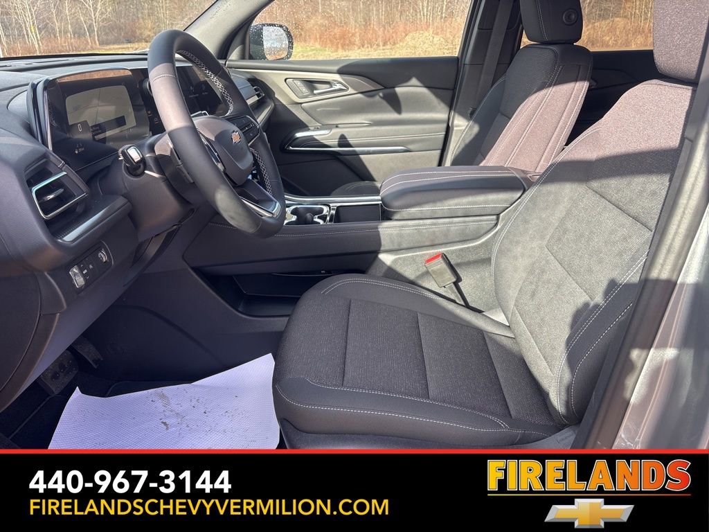 New 2026 Chevrolet Traverse LT w/ LPO, Floor Liner Package FWD image 15
