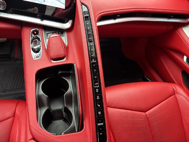 Used 2024 Chevrolet Corvette Z06 RWD image 19