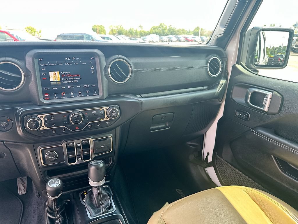 Used 2019 Jeep Wrangler Unlimited Sahara w/ Quick Order Package 24M Moab AWD/4WD image 20