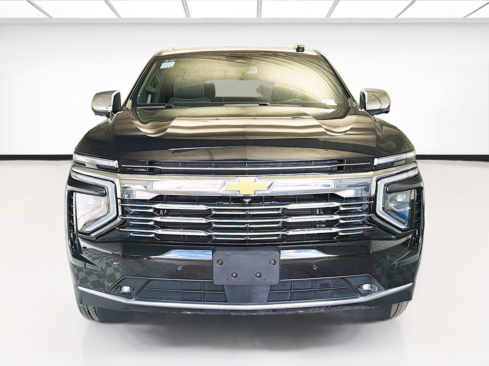 Used 2025 Chevrolet Tahoe Premier w/ Sun And Tow Package AWD/4WD image 2