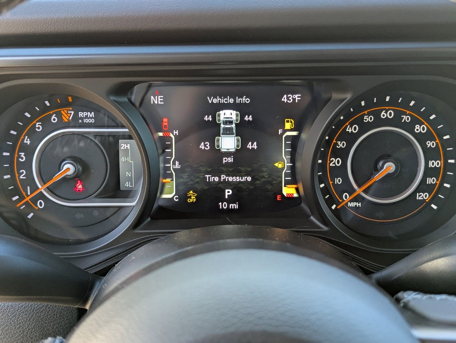 New 2026 Jeep Gladiator Mojave image 8