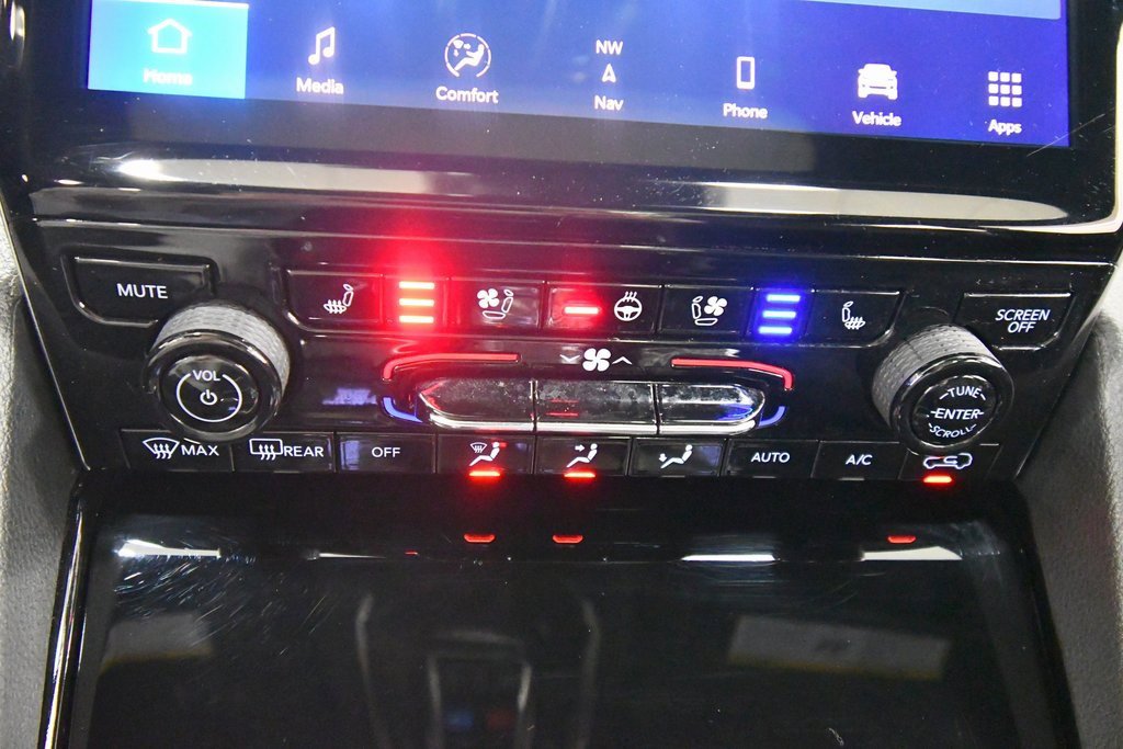 Used 2023 Jeep Grand Cherokee L Overland image 27