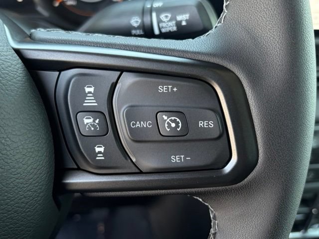 New 2026 Jeep Gladiator Sport AWD/4WD image 16