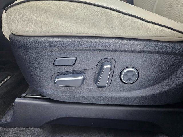 Used 2023 Hyundai Palisade Limited image 24