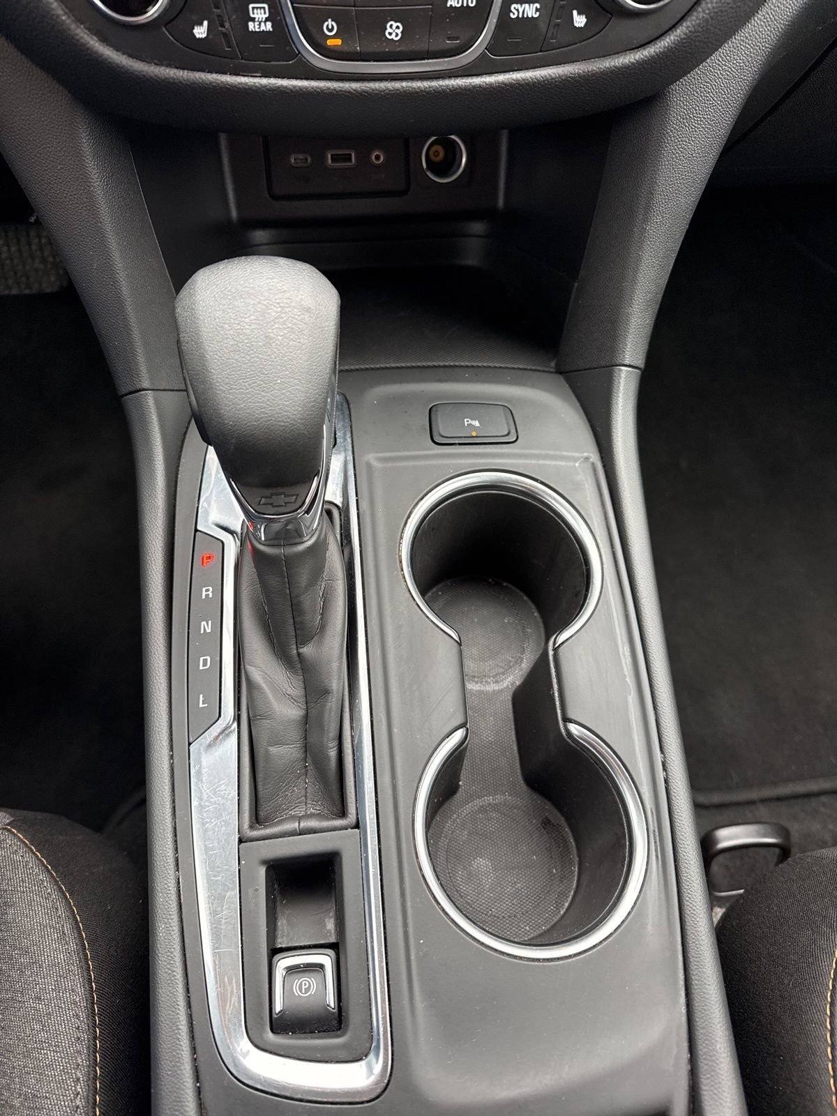 Used 2024 Chevrolet Equinox LT image 19