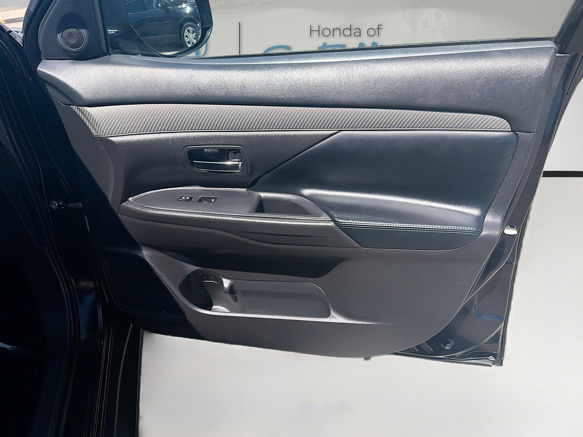 Used 2020 Mitsubishi Outlander SEL AWD/4WD image 32