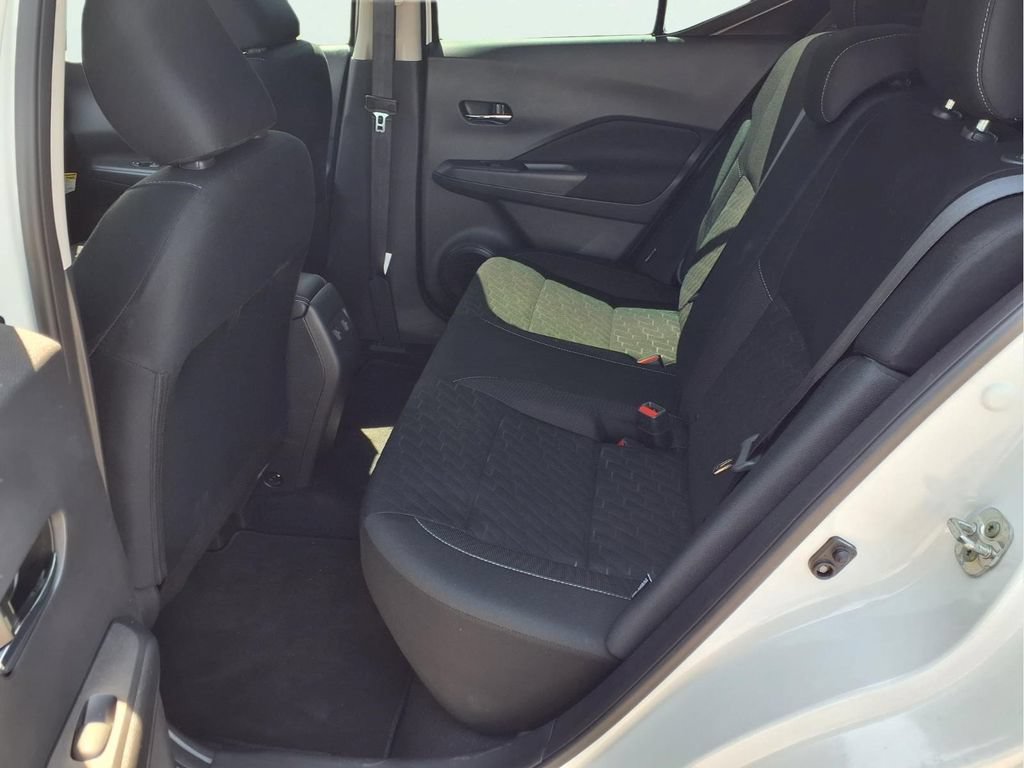 Used 2024 Nissan Kicks SV FWD image 21