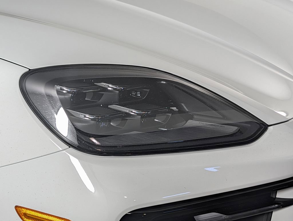 New 2026 Porsche Cayenne image 15