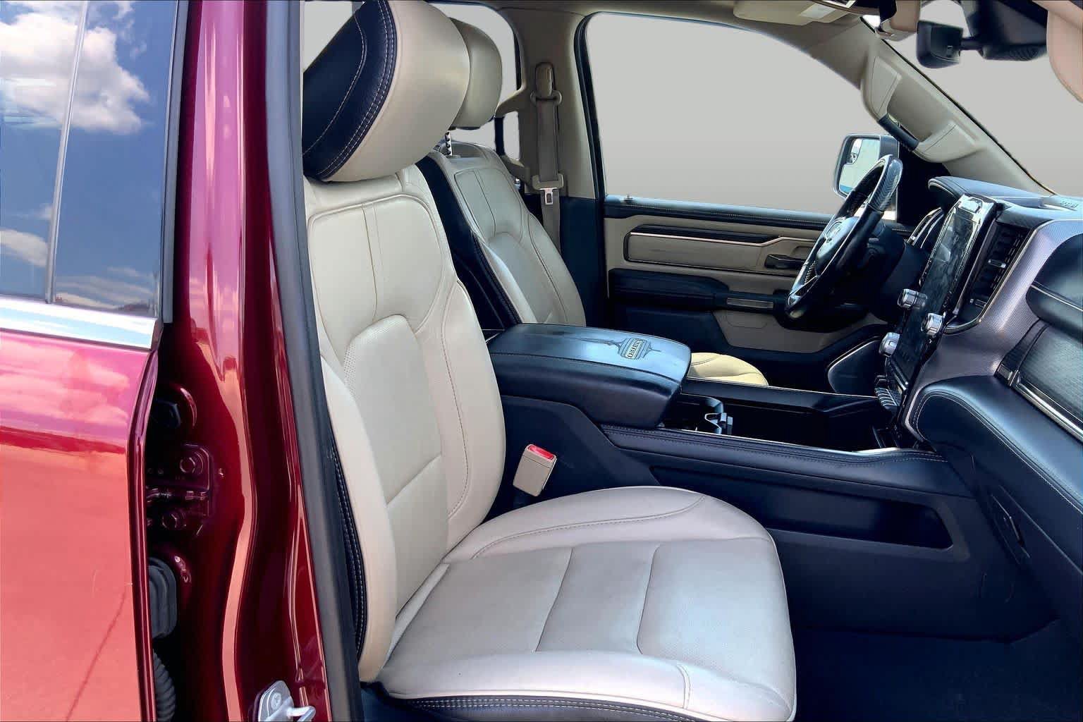 Used 2019 RAM 1500 Limited RWD image 9