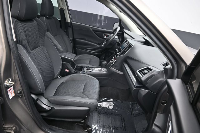 Used 2020 Subaru Forester Premium w/ Popular Package #1 AWD/4WD image 8