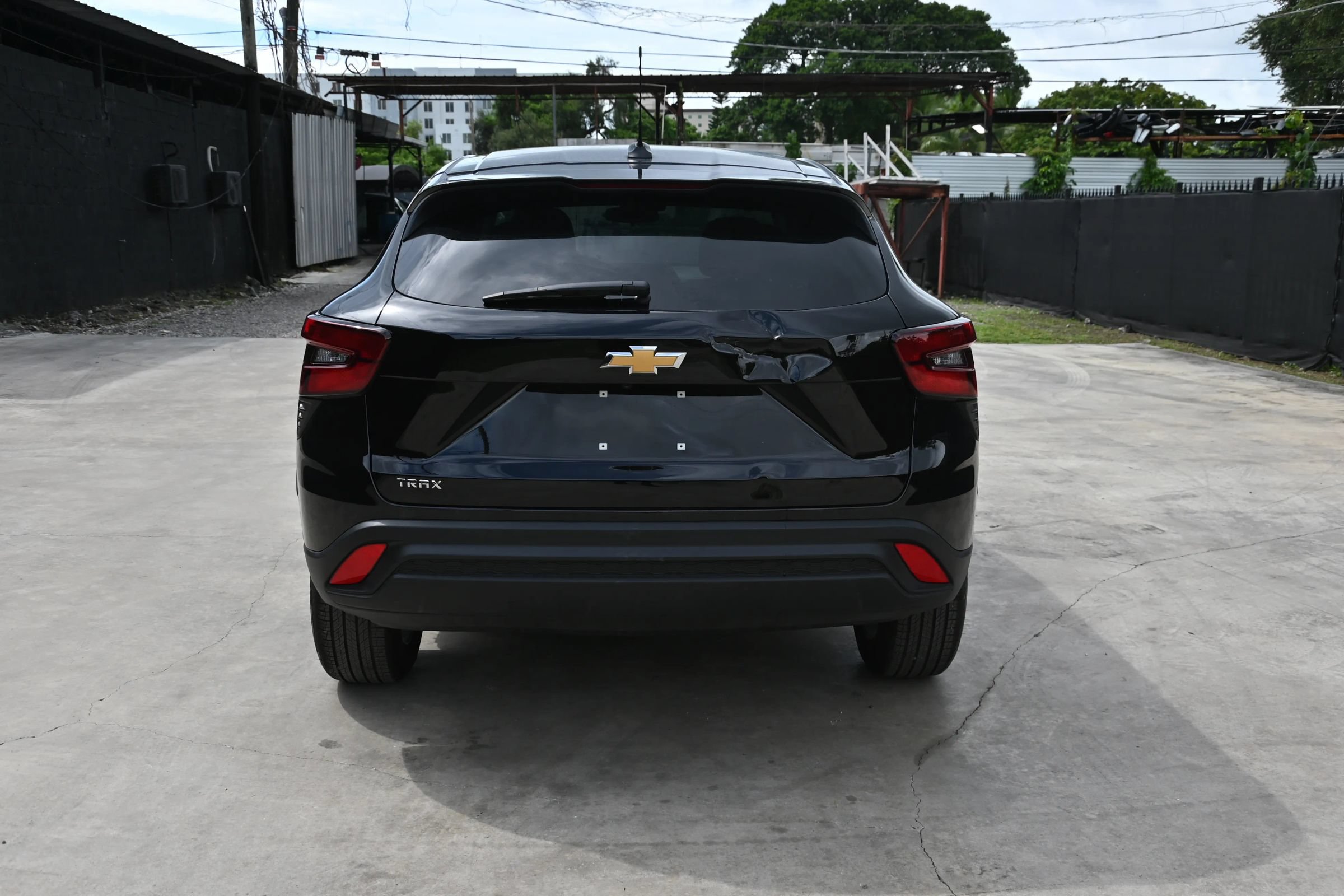 Used 2026 Chevrolet Trax LS w/ LS Convenience Package FWD image 5
