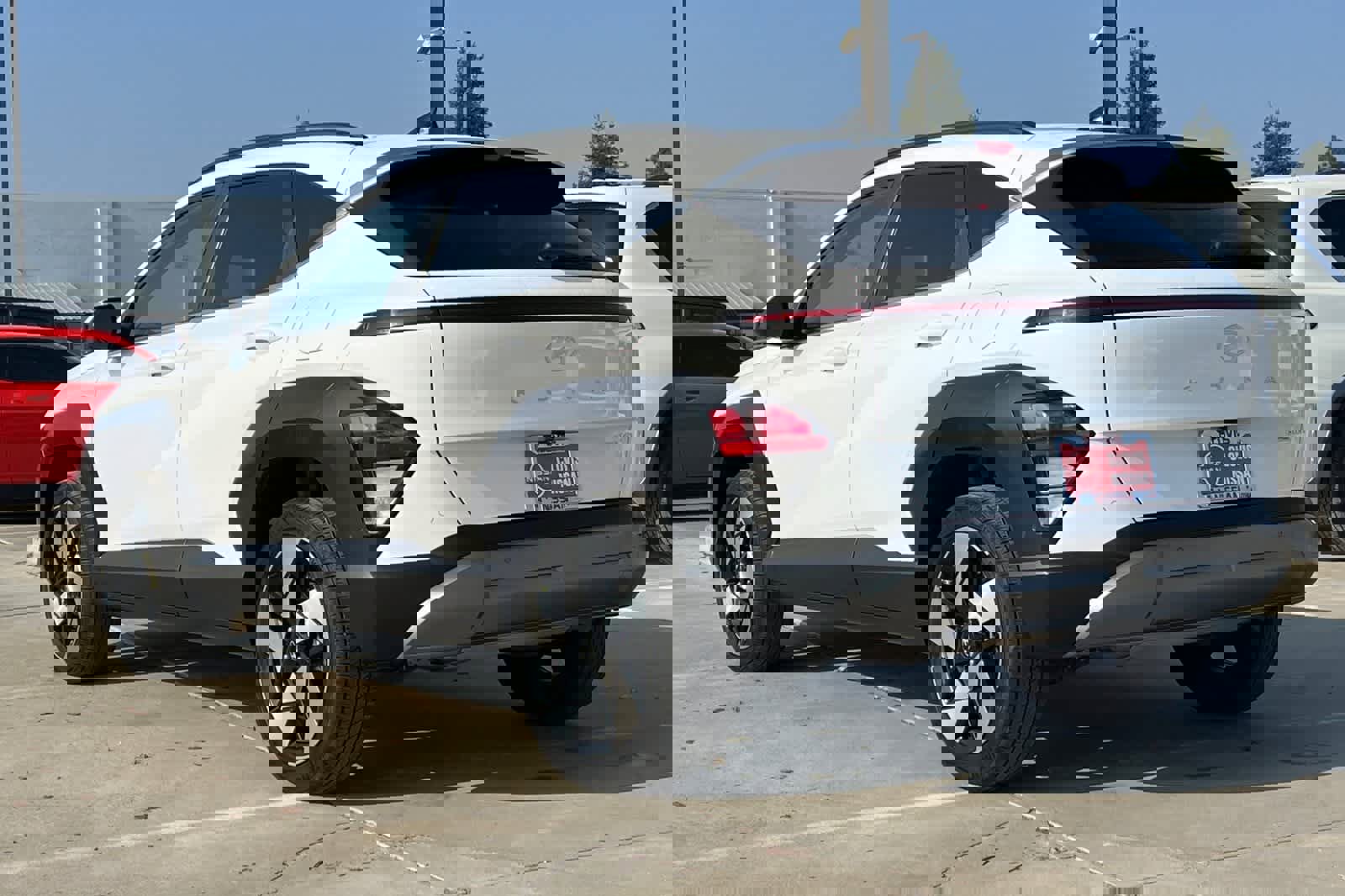 Used 2024 Hyundai Kona Limited image 7