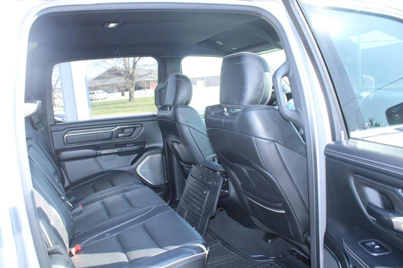 Used 2019 RAM 1500 Limited image 9
