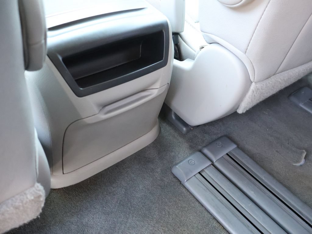 Used 2017 Toyota Sienna XLE FWD image 13