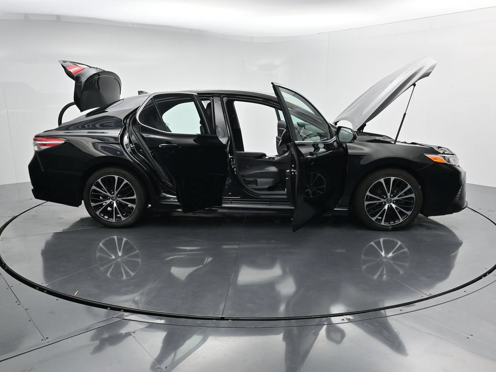 Used 2020 Toyota Camry SE w/ Audio Package FWD image 42