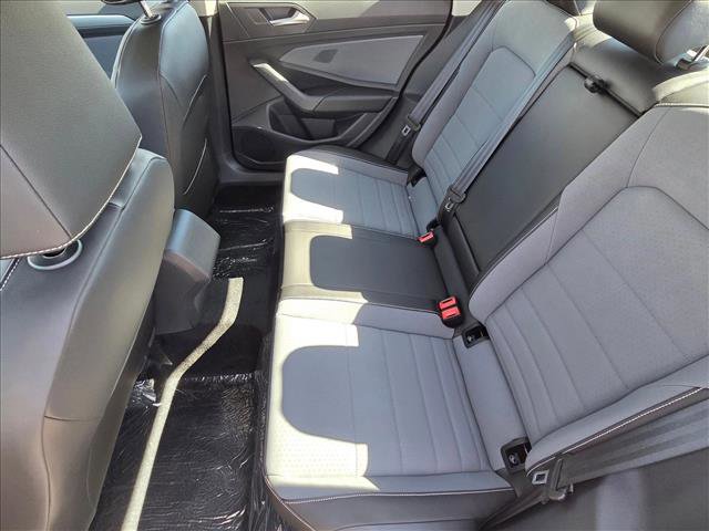 New 2026 Volkswagen Jetta SE image 15