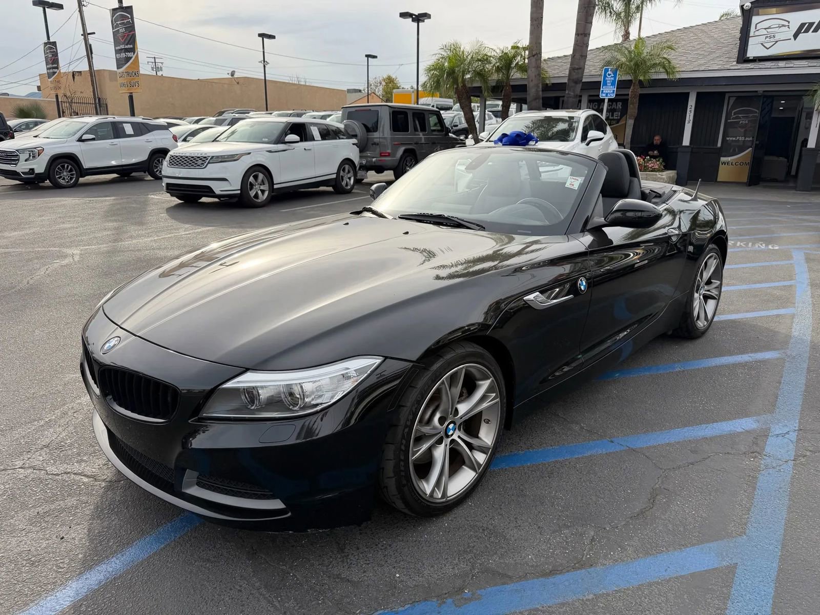 Used 2014 BMW Z4 sDrive35i w/ Technology Package image 11