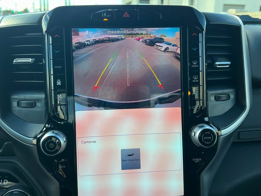 New 2026 RAM 1500 4x4 Crew Cab image 29