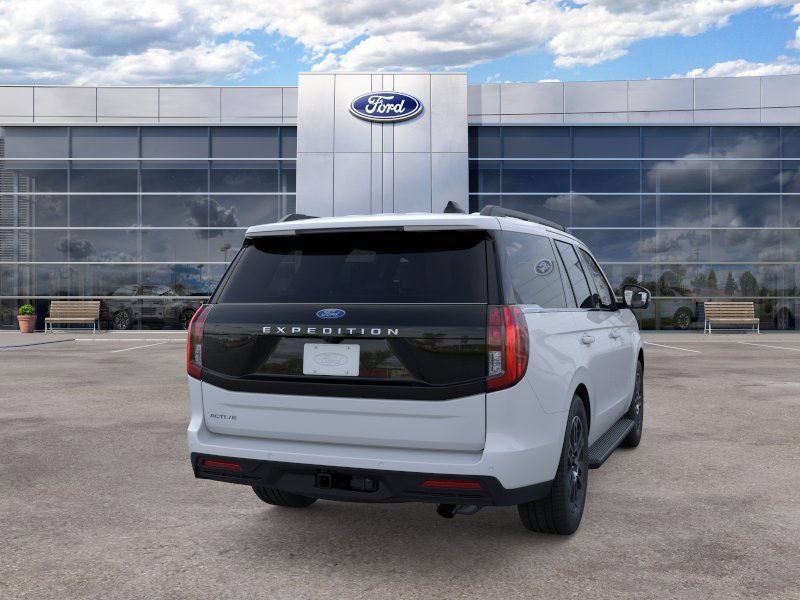New 2026 Ford Expedition Active RWD image 8