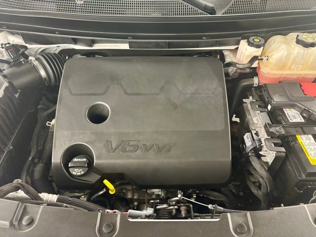 Used 2023 Chevrolet Traverse LT FWD image 40