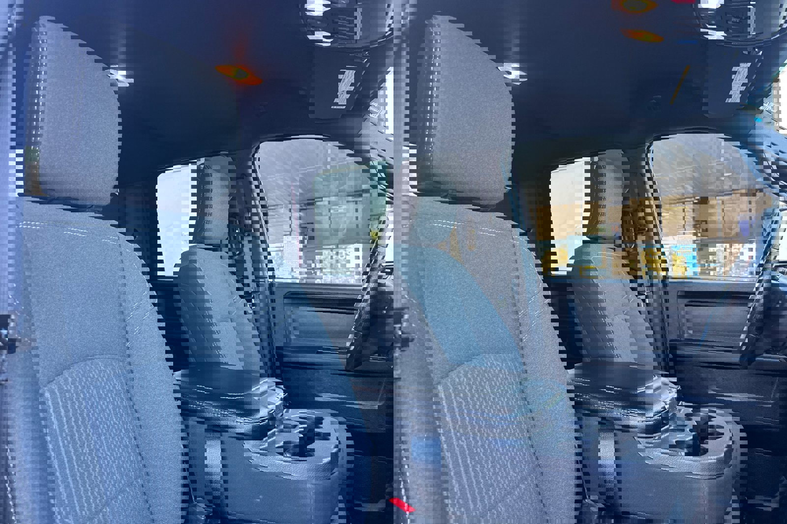 Used 2024 RAM 2500 Tradesman w/ Chrome Appearance Group image 17