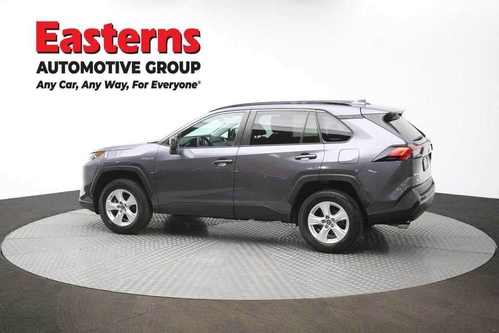 Used 2021 Toyota RAV4 LE image 61