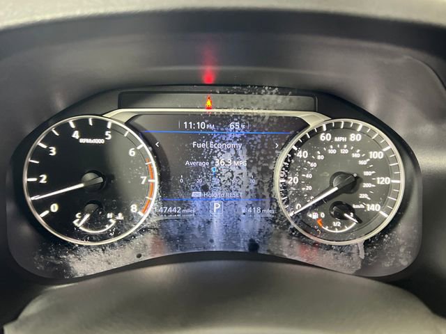 Used 2024 Nissan Altima 2.5 SV image 16